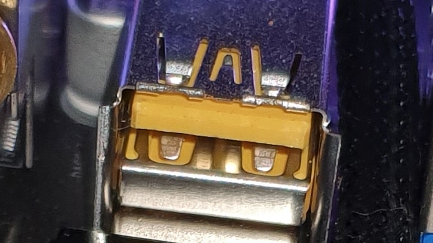 usb-port gelb 3.1 farben