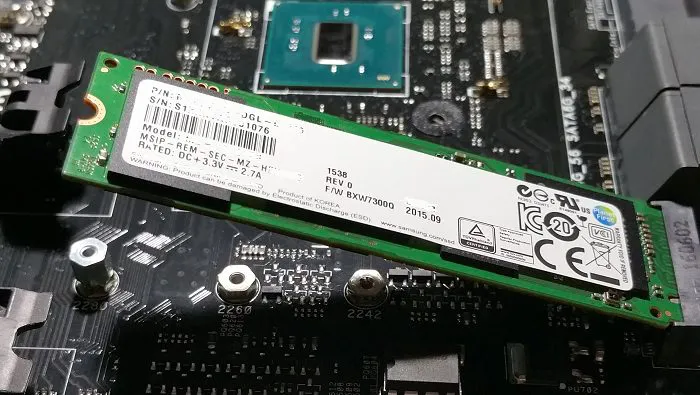 M.2 Steckplatz NVMe schneller SSD Festplatte HDD Speicher einbau