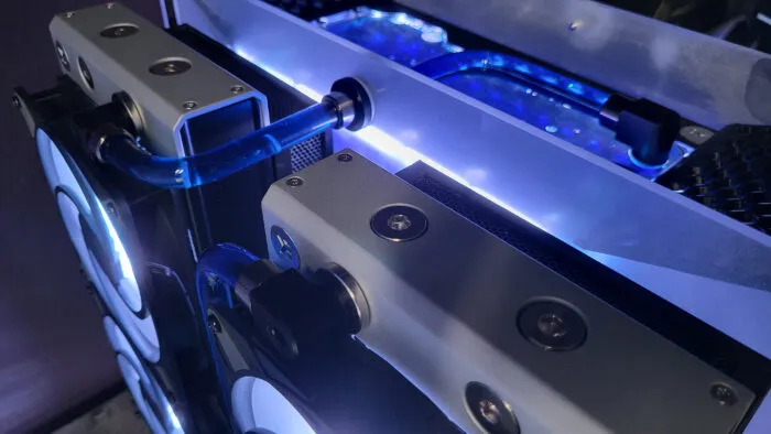 Wasserkühlung watercooled water PC Computer Casemod Casecon Casemodding Custom Design EK Waterblocks